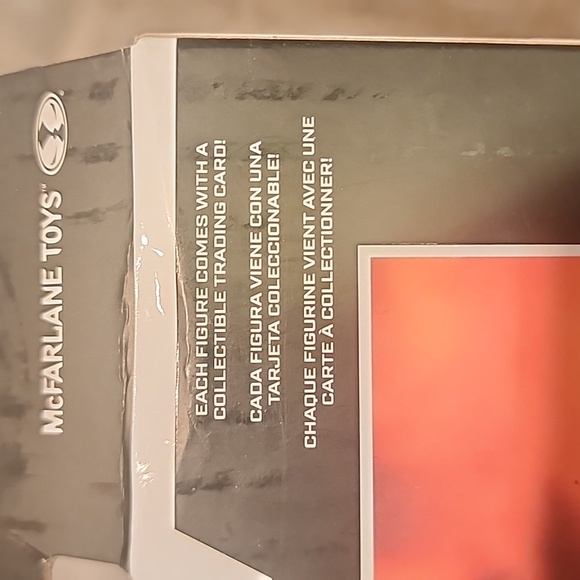 McFarlane DC Multiverse Superman Unchained Armor 7" Exclusive Collectible NIB - Picture 4 of 5